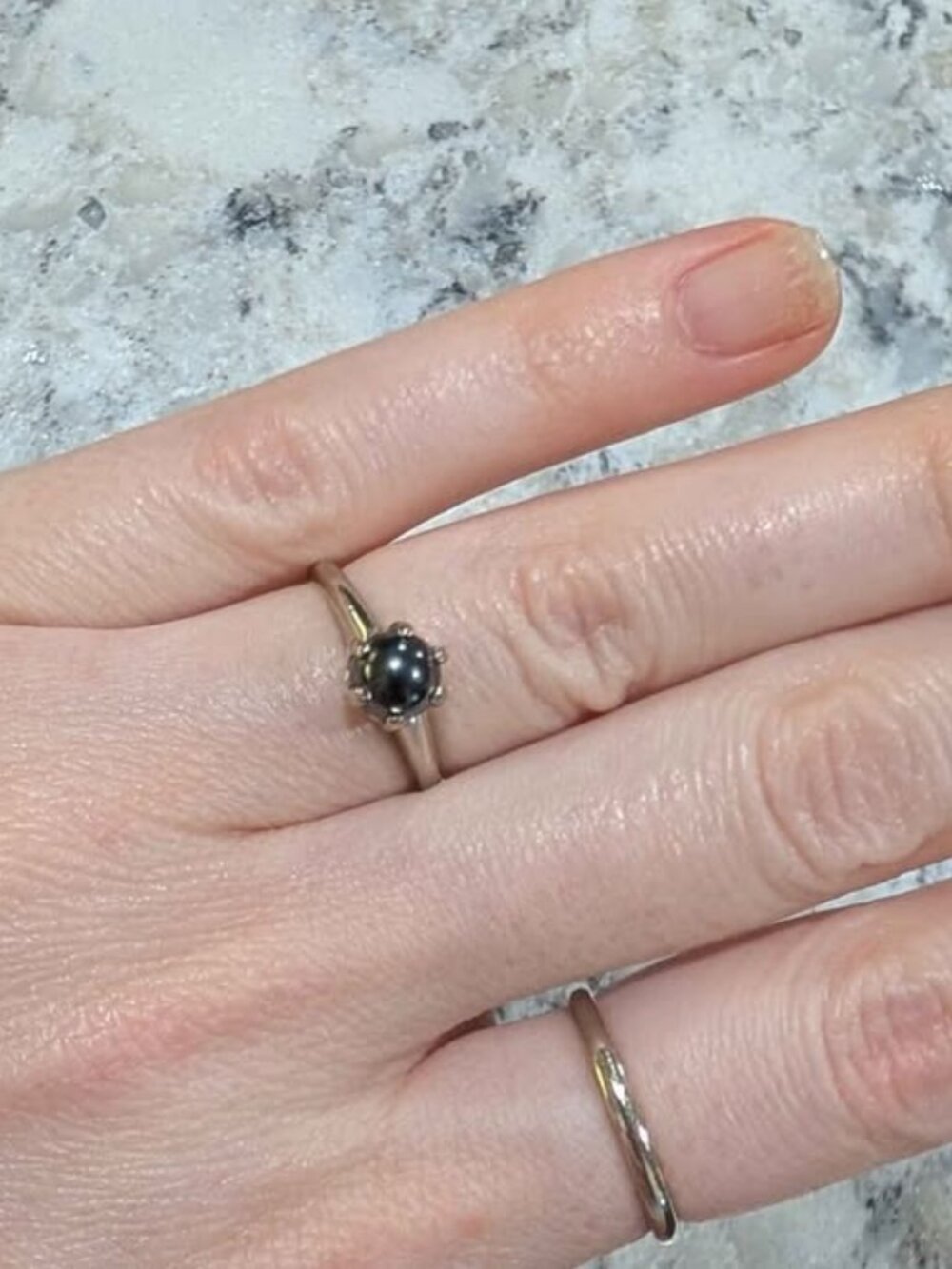 10k White Gold Black Pearl Ring Size 5